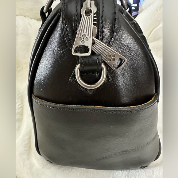 NWT Patricia Nash Skye Satchel. Black - Picture 5 of 9